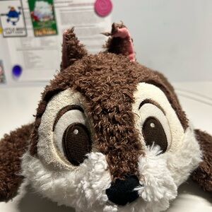 Disney Brown and White Chipmunk tissue cover